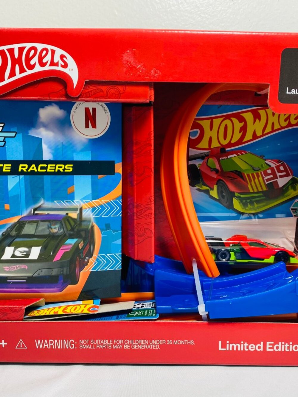 NEW Hot Wheels Ultimate Racers Lmtd Edition Gift Set,Vehicle/Launcher/Track/Book